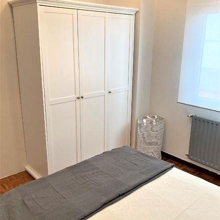 Tranquilidad Y Cercania. Wifi. Parking Incluido! Oviedo Bagian luar foto