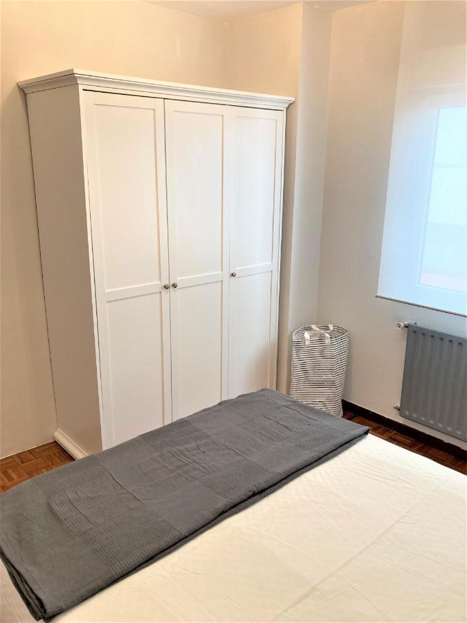 Tranquilidad Y Cercania. Wifi. Parking Incluido! Oviedo Bagian luar foto