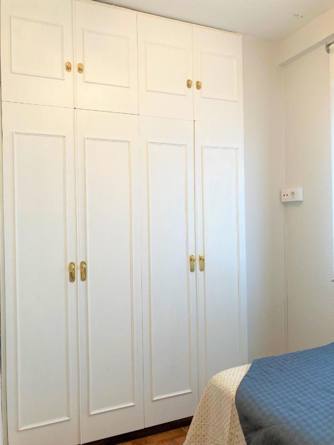 Tranquilidad Y Cercania. Wifi. Parking Incluido! Oviedo Bagian luar foto